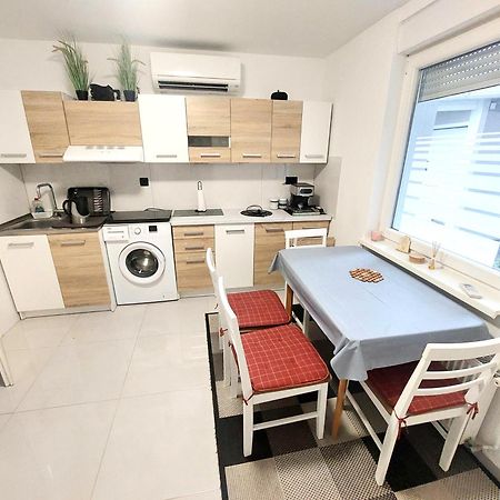 Jo-Ma Apartma - Safe Parking Любляна Экстерьер фото