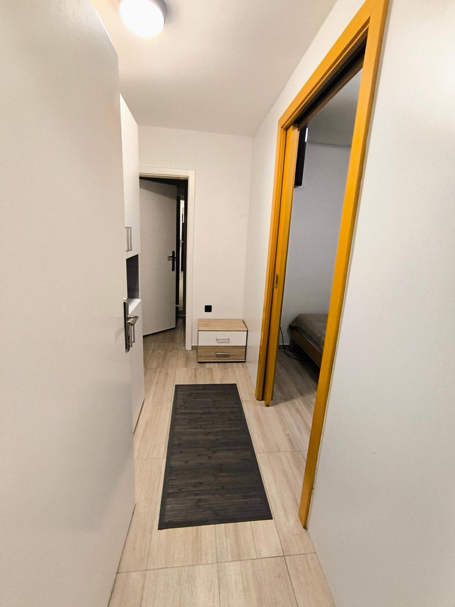 Jo-Ma Apartma - Safe Parking Любляна Экстерьер фото